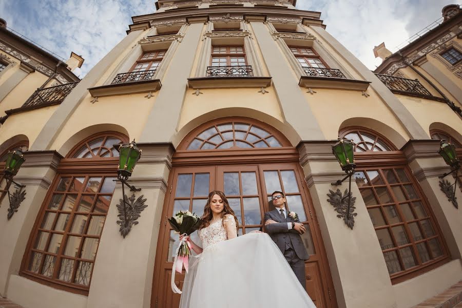 Fotógrafo de casamento Vyacheslav Krupin (kru-s). Foto de 3 de maio 2020