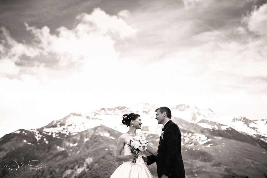 Fotógrafo de casamento Jonathan Sylvoz (johnsylvoz). Foto de 16 de junho 2017