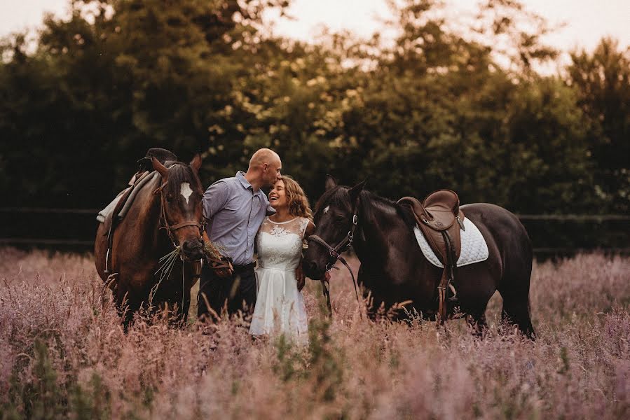 Fotógrafo de bodas Klaudia Chajduga (uroczekadry). Foto del 29 de marzo 2021