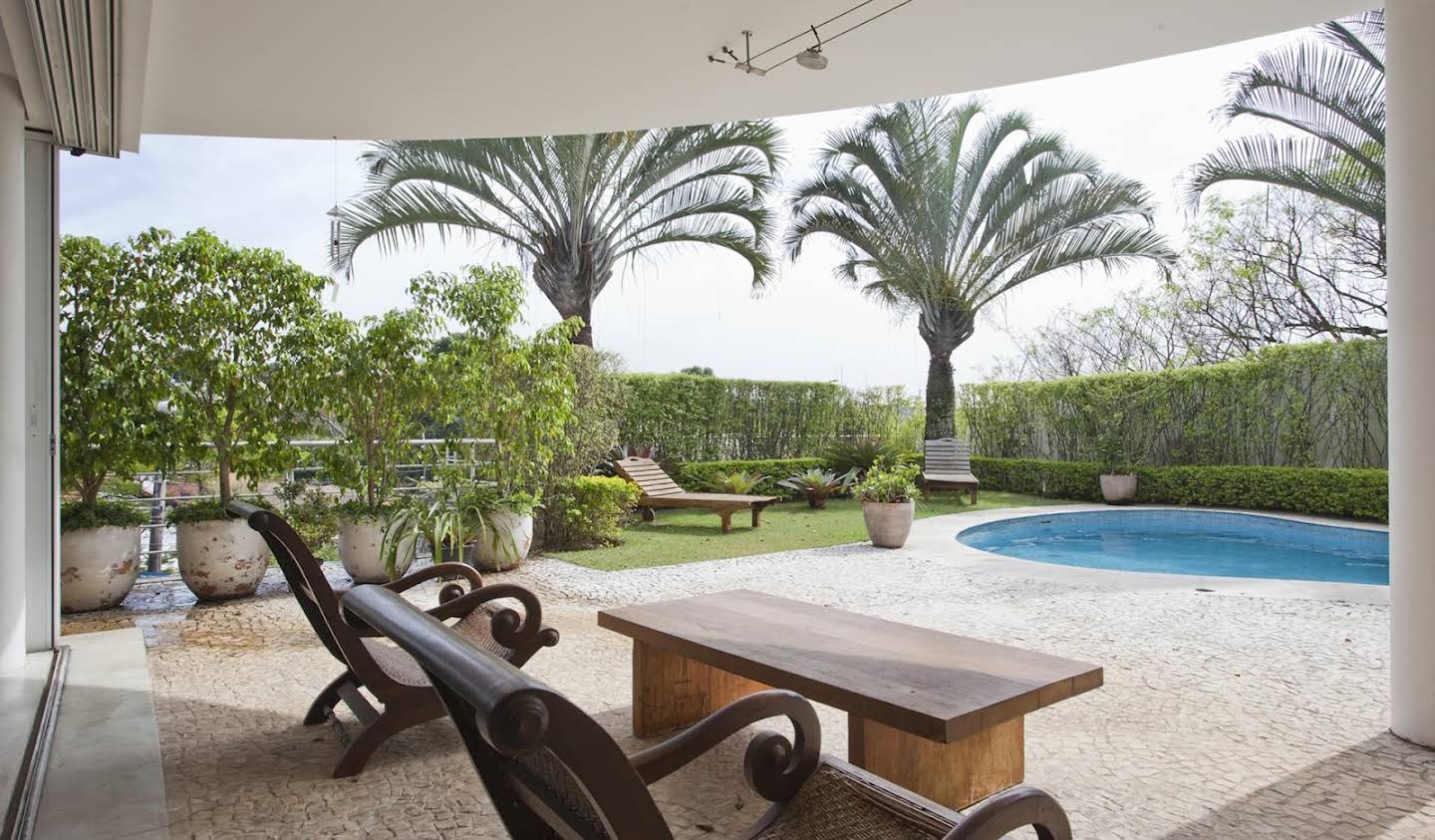 Maison avec piscine et jardin São Paulo