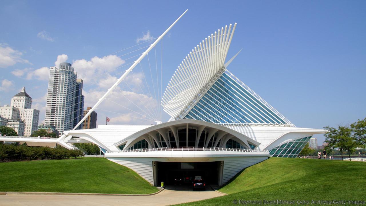 The Bilbao Effect: Architecture Sparking Tourism- Milwaukee Art Museum 