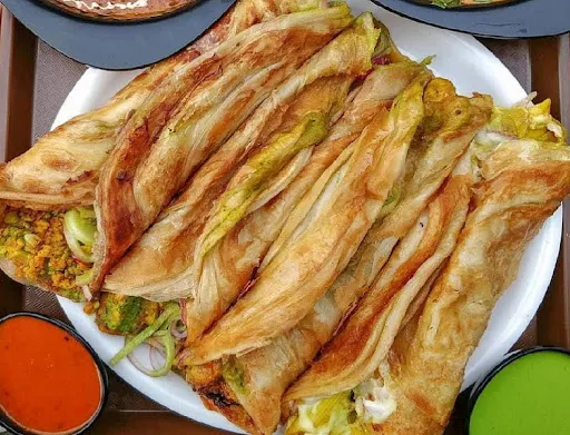 Chicken Egg Roll