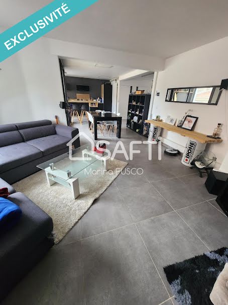 Vente appartement 3 pièces 85 m² à Givors (69700), 159 900 €