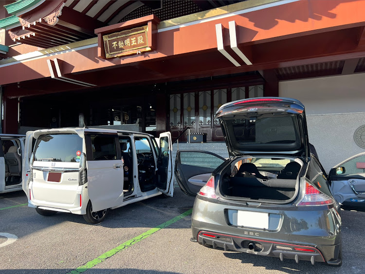CR-ZのCR-Z・2023年もよろしくお願いします・交通安全祈願に関するカスタム事例の投稿画像2枚目