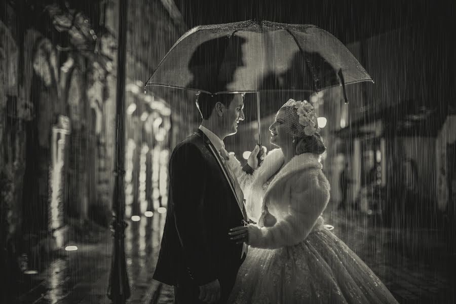 Wedding photographer Ervis Bostanxhi (visistudio). Photo of 21 April 2015