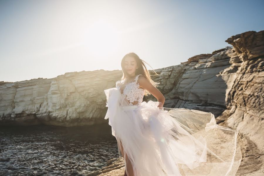 Fotógrafo de casamento Alena Leon (alenaleon). Foto de 6 de junho 2019