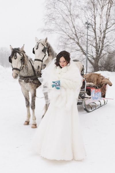 Fotografo di matrimoni Irina Skulina (iriwa24). Foto del 6 marzo 2017