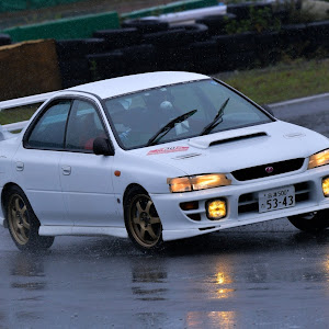 インプレッサ WRX STI GC8