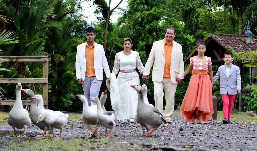 Fotógrafo de bodas Jonnathan Orjuela (orjuela). Foto del 24 de agosto 2015