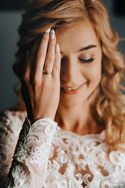 Fotógrafo de casamento Oskar Żak (fotografnowysacz). Foto de 30 de dezembro 2021