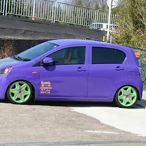 ミライース LA300S