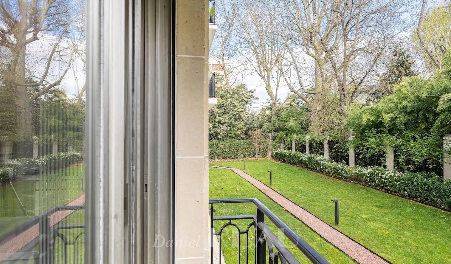 Apartment Neuilly-sur-Seine