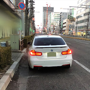 3シリーズ セダン 320d