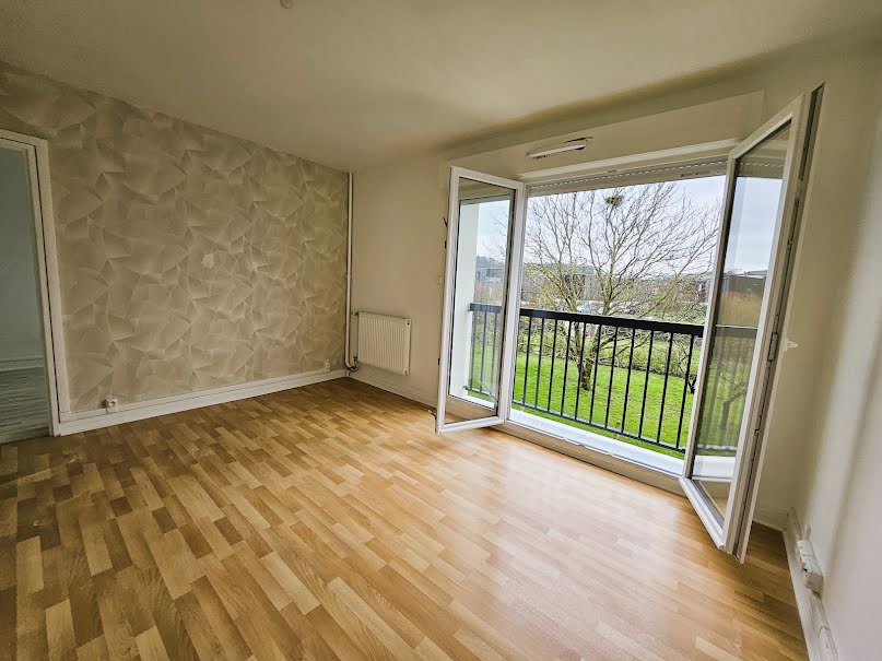 Location  appartement 2 pièces 45 m² à Amiens (80000), 660 €