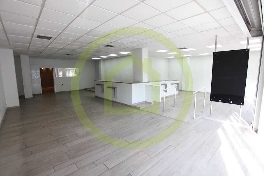 Vente locaux professionnels   à Cannes (06400), 15 000 €