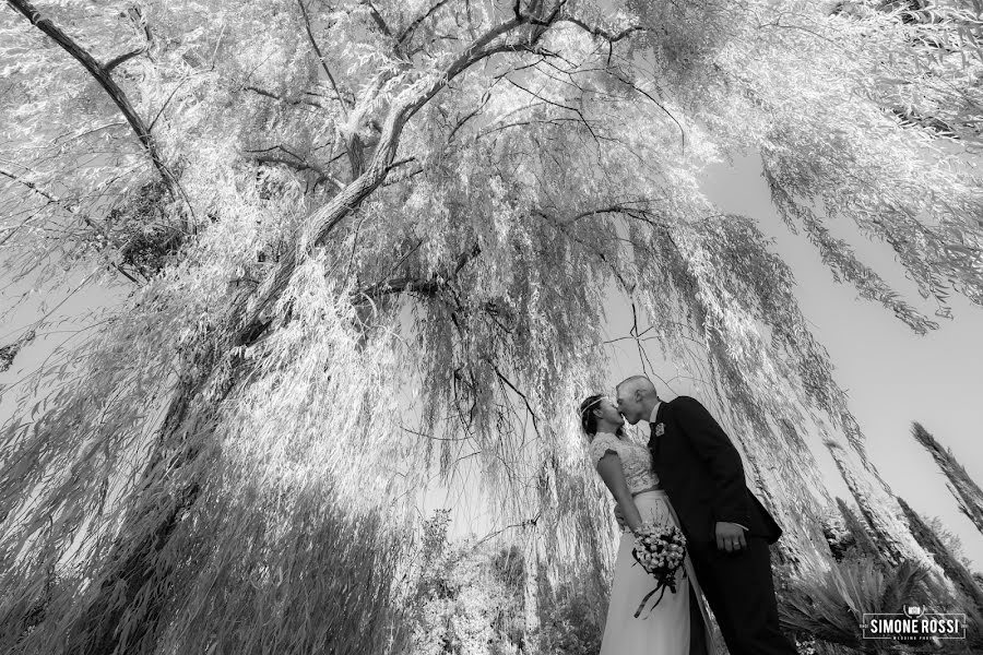 Fotógrafo de bodas Simone Rossi (simonerossi). Foto del 4 de julio 2018