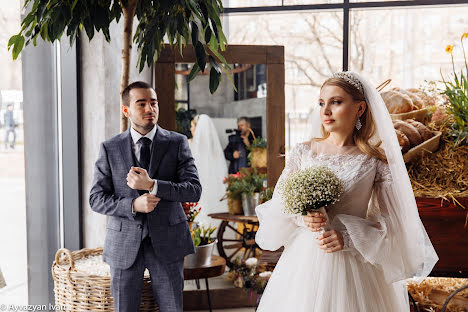 Fotógrafo de casamento Ivan Ayvazyan (ivan1090). Foto de 21 de abril 2020