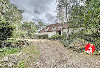 Maison avec terrasse 1