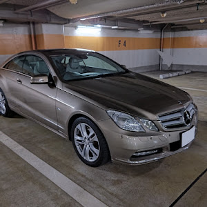 Eクラス クーペ C207