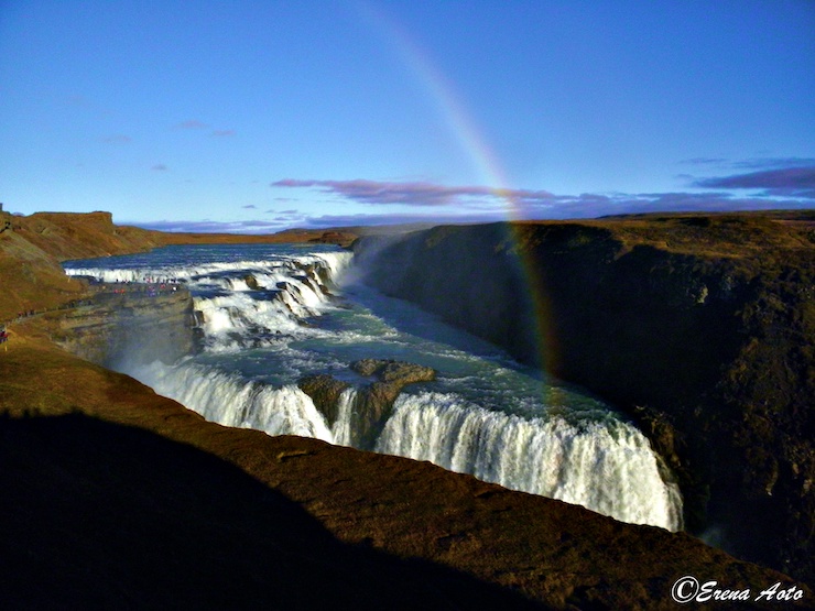 【世界の絶景】エネルギッシュな大自然の宝庫アイスランドで味わう絶景の滝3選