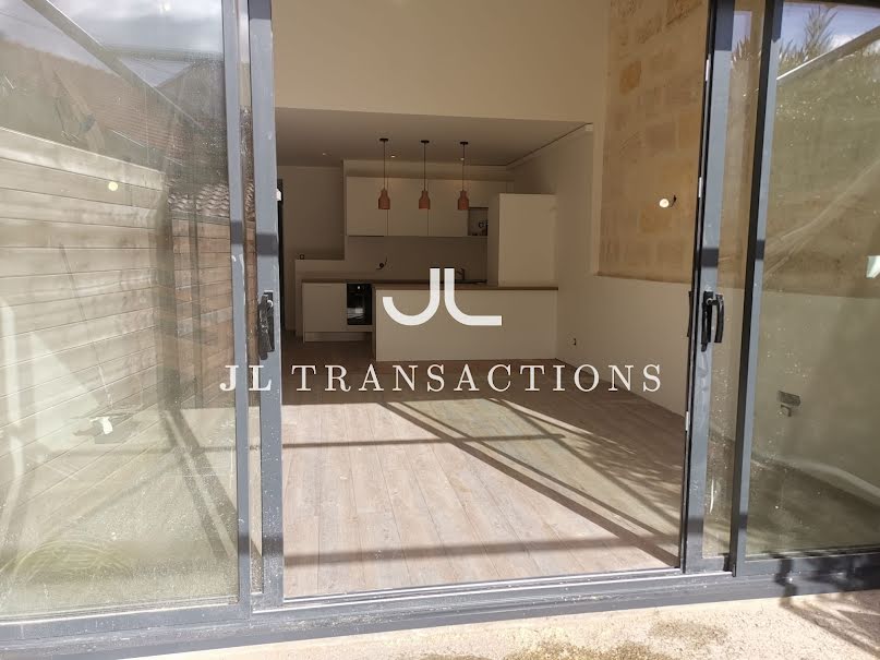 Location  maison 5 pièces 110 m² à Bordeaux (33000), 2 400 €