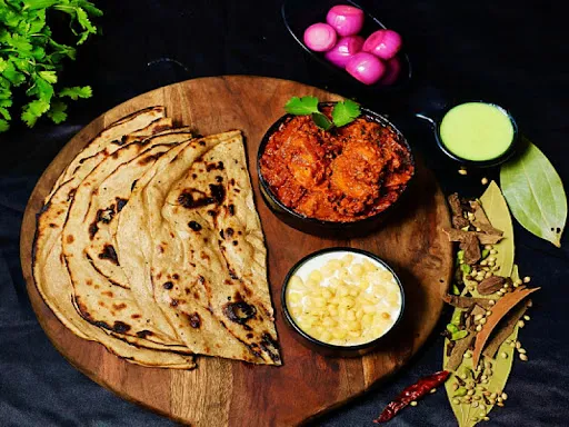 Rara Chaap Masala + Boondi Raita + Choice Of Breads