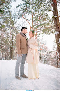 Fotógrafo de casamento Vyacheslav Zavorotnyy (zavorotnyi). Foto de 13 de janeiro 2016