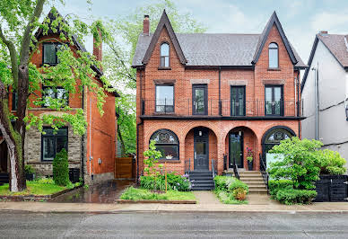 Maison avec terrasse 14