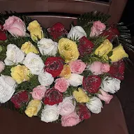 Vizag city flowers n cakes photo 2