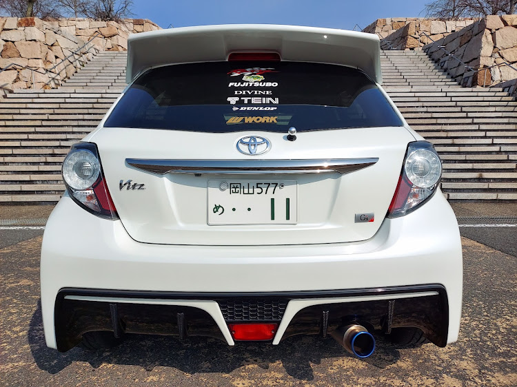 ヴィッツの岡山・workwheels・ゴールドホイール・お気に入りを表紙に飾る・車は常に綺麗にに関するカスタム事例の投稿画像6枚目