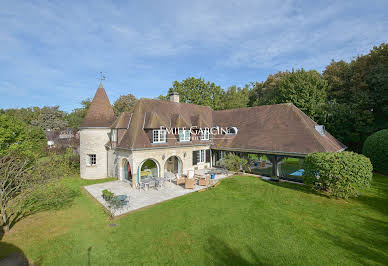 House with pool and terrace 19