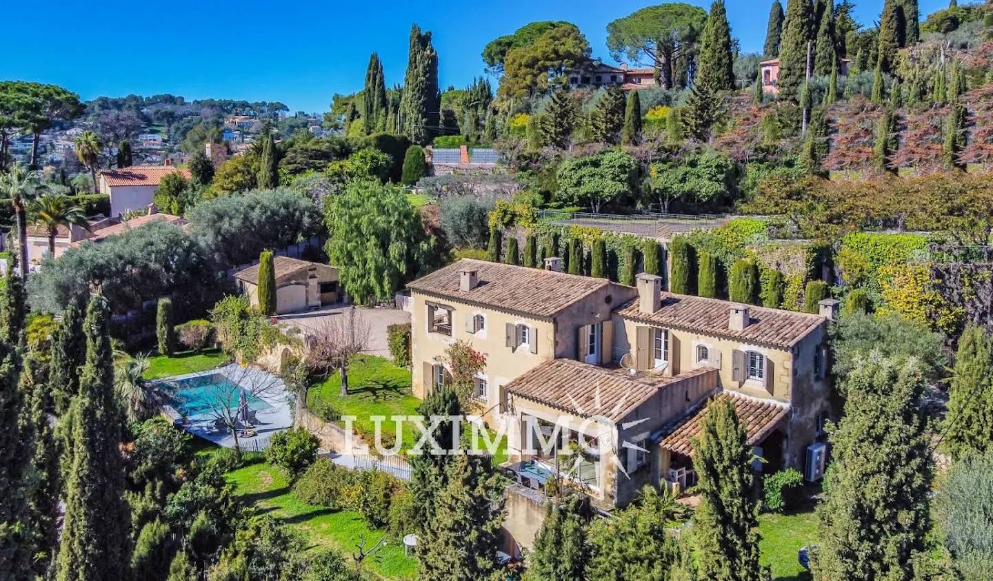 Villa with pool Mougins