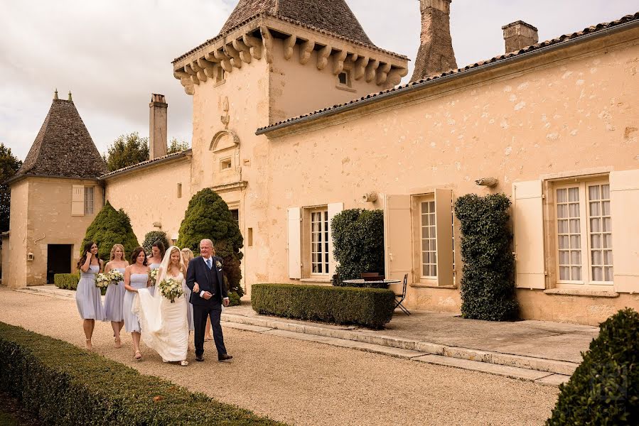 Fotografo di matrimoni Neil Redfern (neilredfern). Foto del 1 ottobre 2017