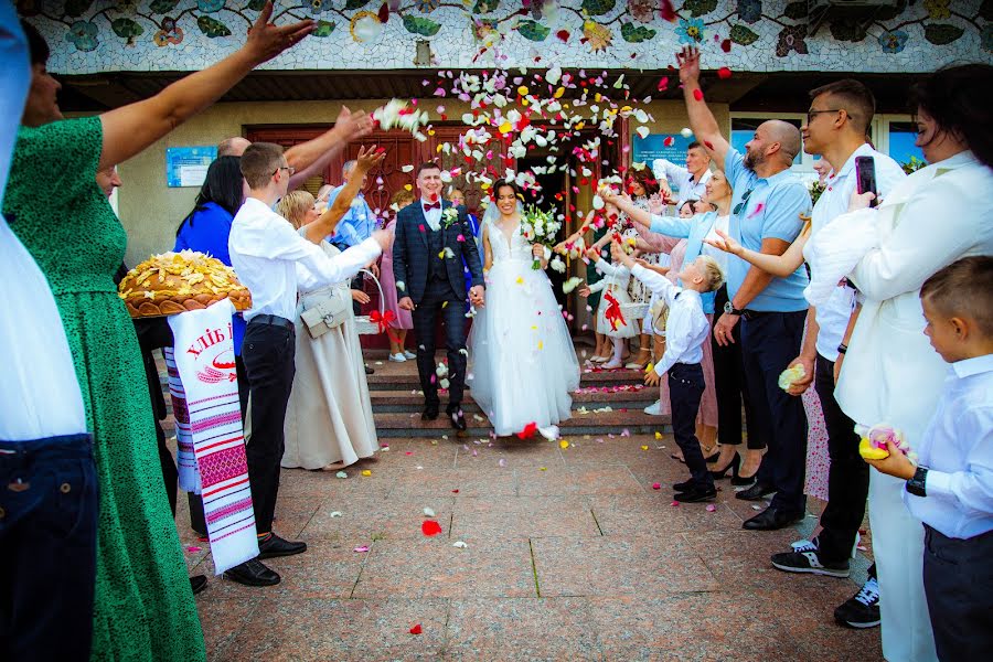 Wedding photographer Oksana Ivanova (oksanaivanova). Photo of 14 September 2023