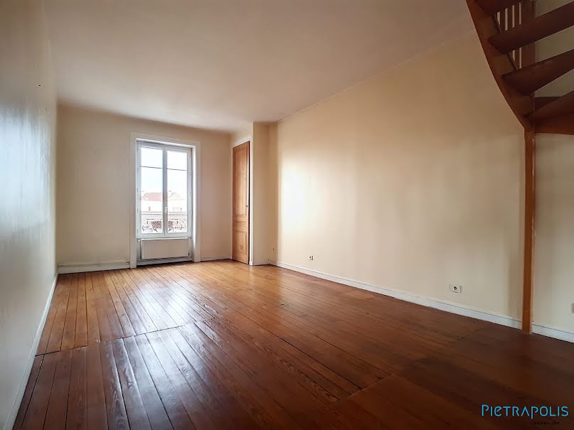 Vente duplex 4 pièces 89 m² à Lyon 7ème (69007), 360 000 €