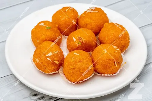 Kanpuri Boondi Laddu