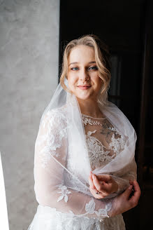 Wedding photographer Taisiya Medvedeva (sonrisa73). Photo of 12 April 2022