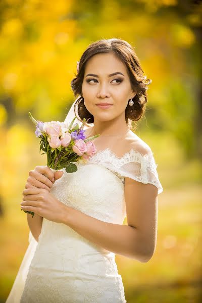 Wedding photographer Ruslan Rakhmanov (russobish). Photo of 3 June 2017