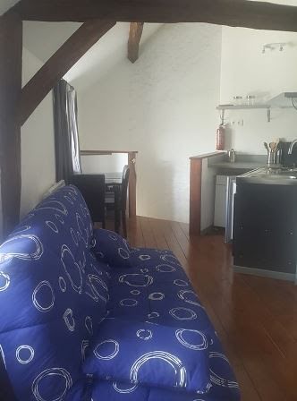 Location  appartement 1 pièce 24 m² à La Souterraine (23300), 337 €