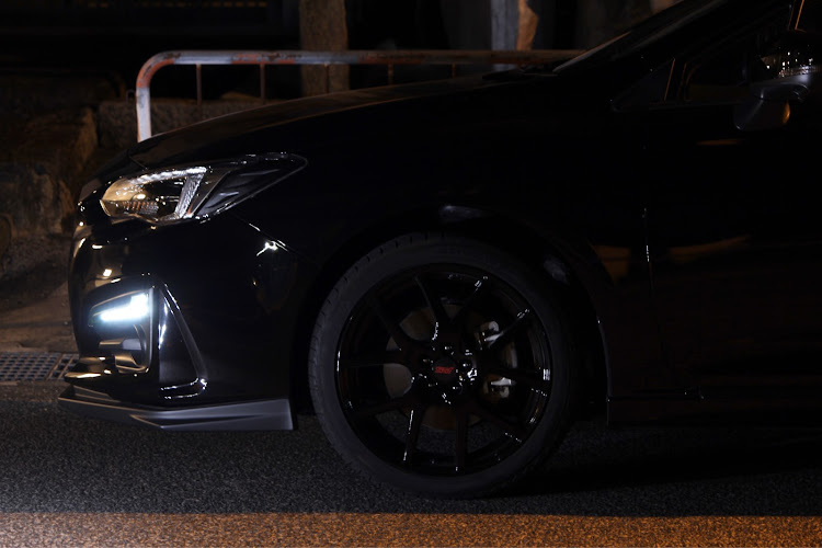 インプレッサの2019ベストショット・ドライブ・ホイール交換に関するカスタム事例の投稿画像1枚目