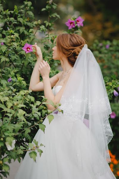 Fotógrafo de casamento Liliana Morozova (liliana). Foto de 11 de janeiro 2017