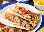 Easy Slow Cooker Chicken Fajitas was pinched from <a href="http://centercutcook.com/easy-slow-cooker-chicken-fajitas/" target="_blank">centercutcook.com.</a>