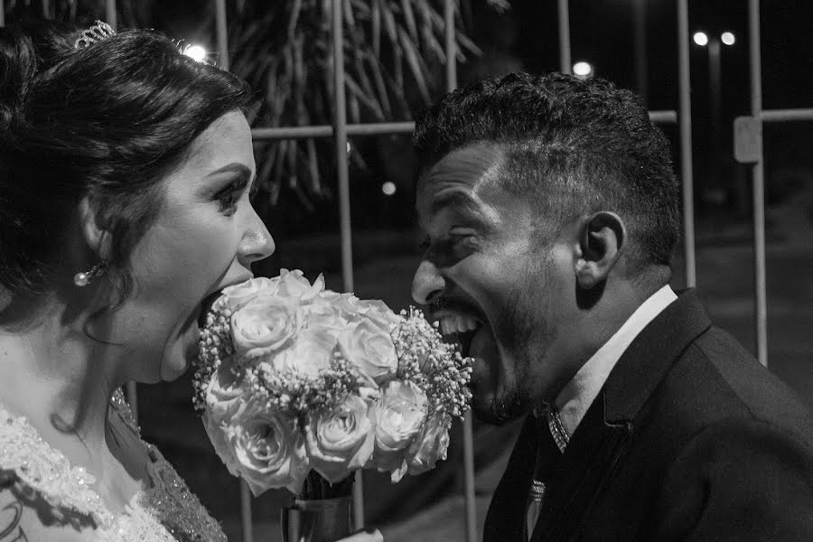 Fotografo di matrimoni Wellington Nascimento (wellnascfoto). Foto del 13 febbraio 2019