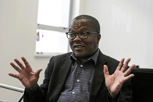 Professor Sakhela Buhlungu has instructed students at the University of Fort Hare to return home due to protest action.