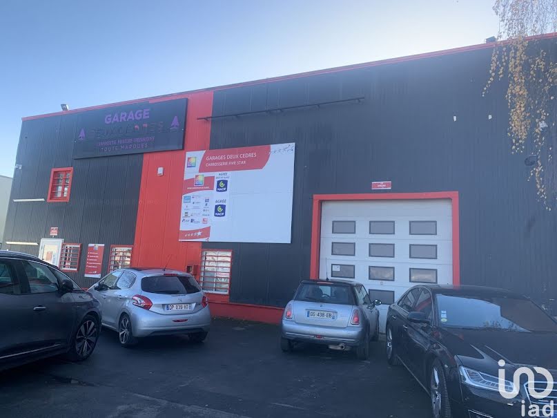 Vente locaux professionnels  680 m² à Grigny (91350), 2 100 000 €