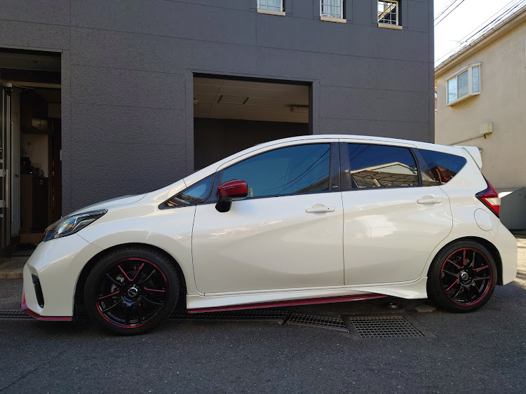 ノートの今年最後の洗車・来年もよろしくお願いします・ドライブに関するカスタム事例の投稿画像2枚目