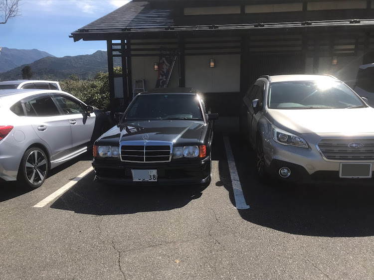 190シリーズの新潟県の山奥までドライブ・山荘の小屋じまい・雄大な景色・特製ピザ釜でお手製ピザ・薪ストーブは暖かいに関するカスタム事例の投稿画像4枚目