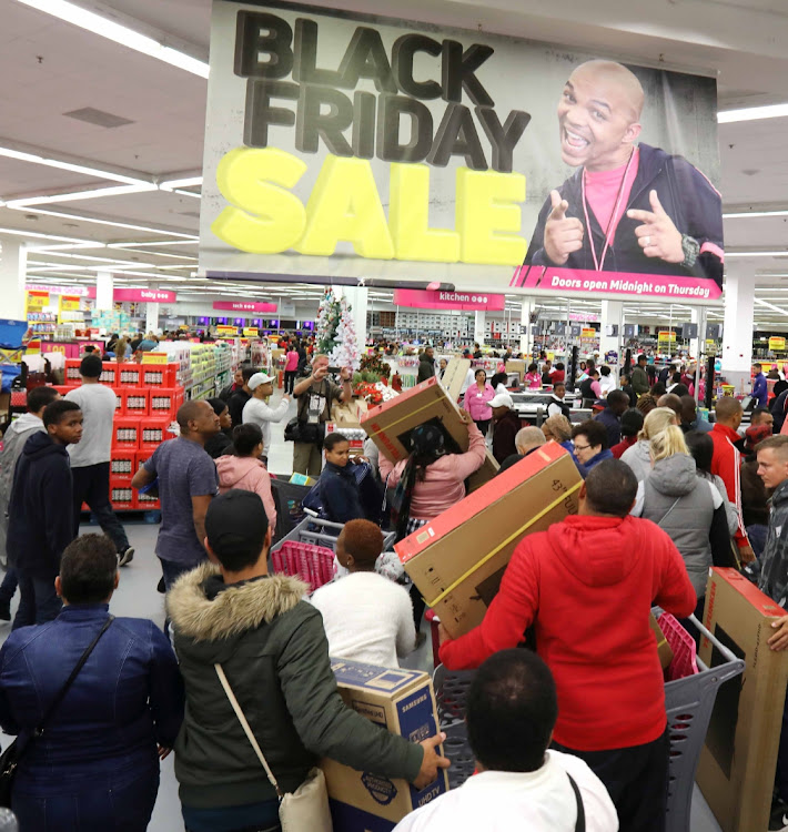 Shoppers took advantage of Black Friday specials at Canal Walk, Cape Town. Date: November 23, 2018.