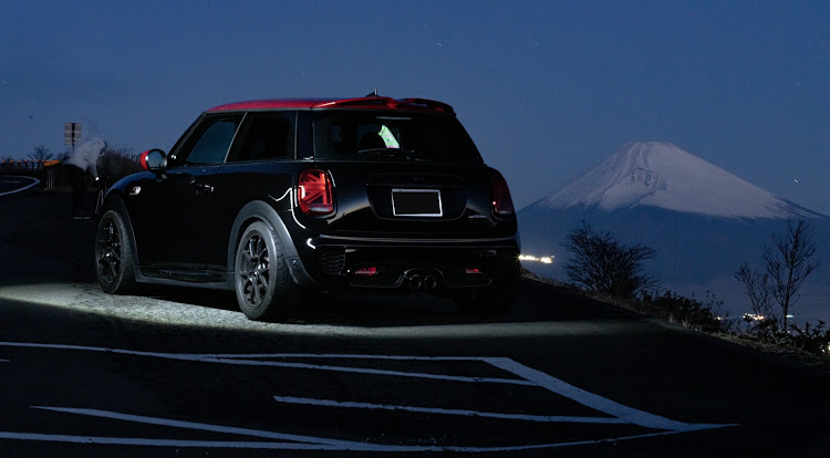 ミニ ハッチバックのF56JCW・BMWミニ・F56MINI・F56・MINI乗りさんと繋がりたいに関するカスタム事例の投稿画像3枚目