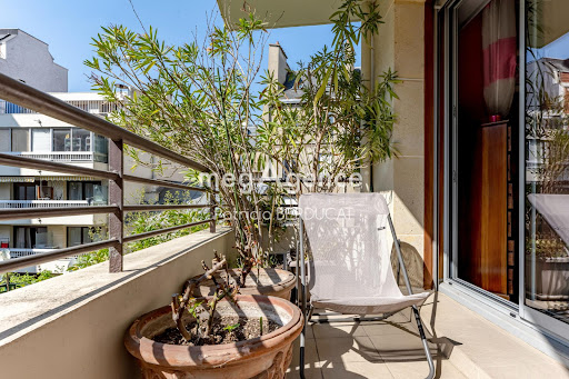 Apartment with terrace 4